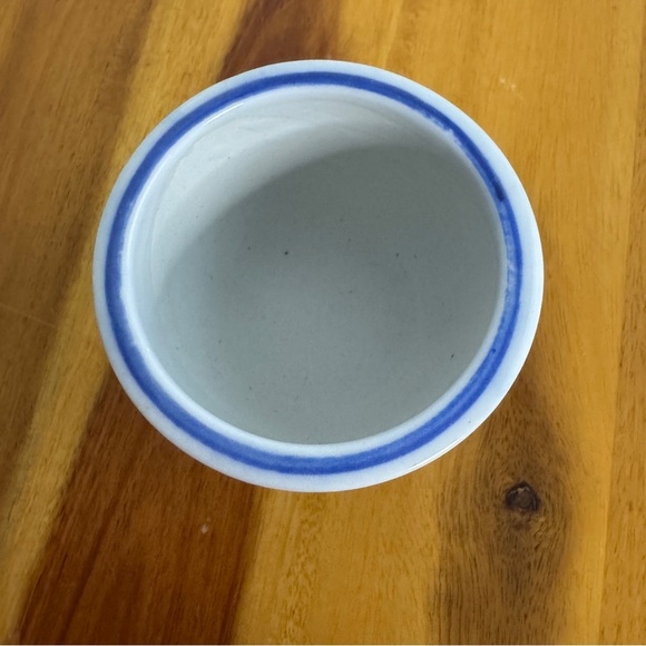 Vintage floral chinoiserie hand painted miniature planter - Picture 4 of 5